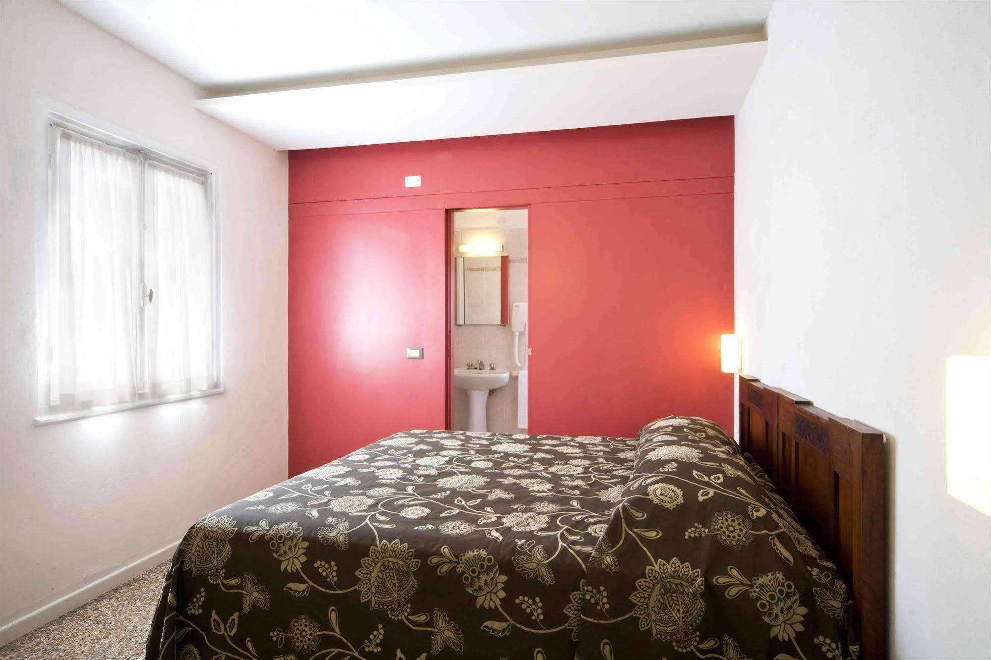 Hotel Europa Levanto Exteriér fotografie
